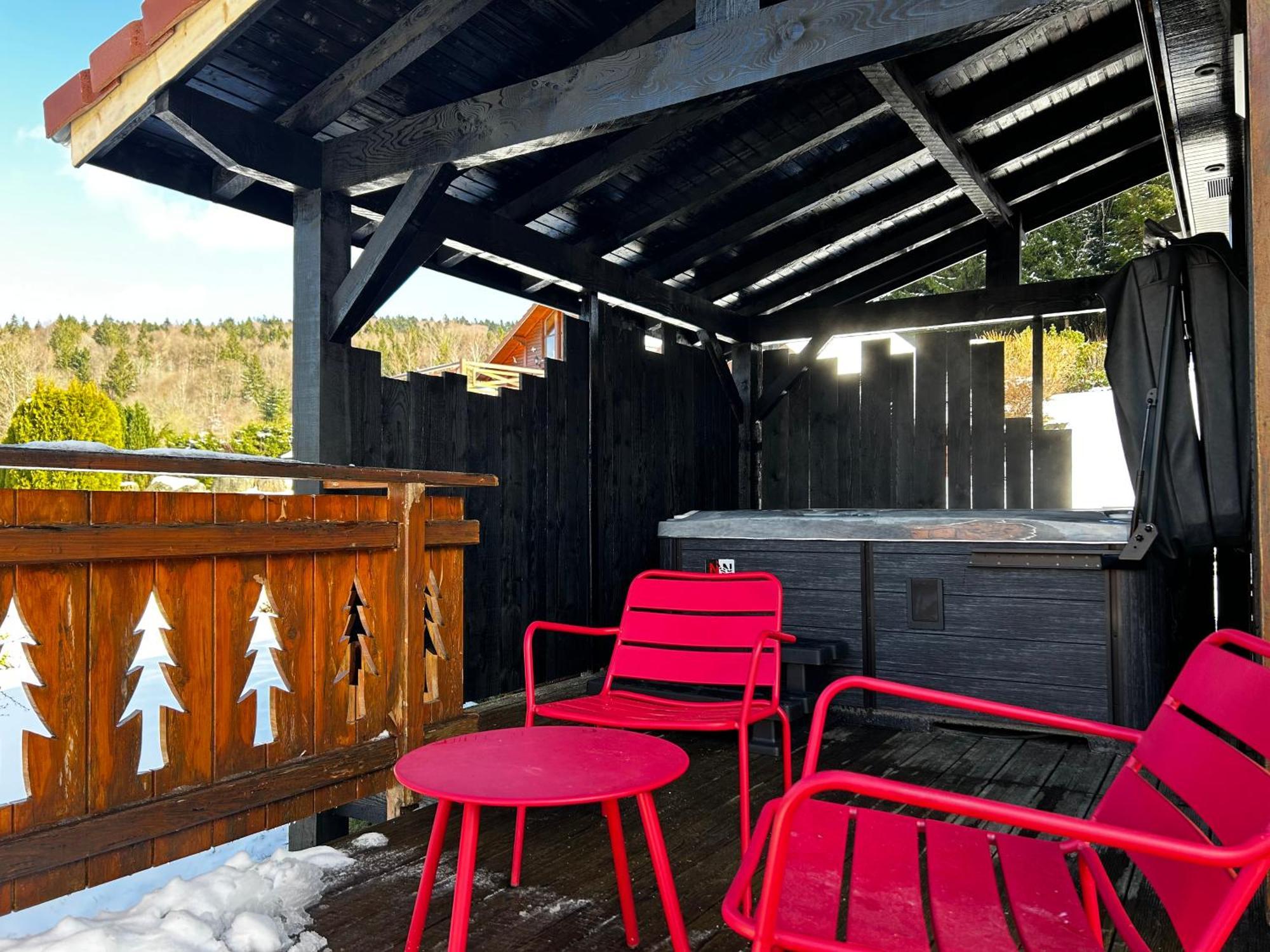 Chalet Avec Jacuzzi Prive, Vue Sur Les Vosges Belfahy المظهر الخارجي الصورة