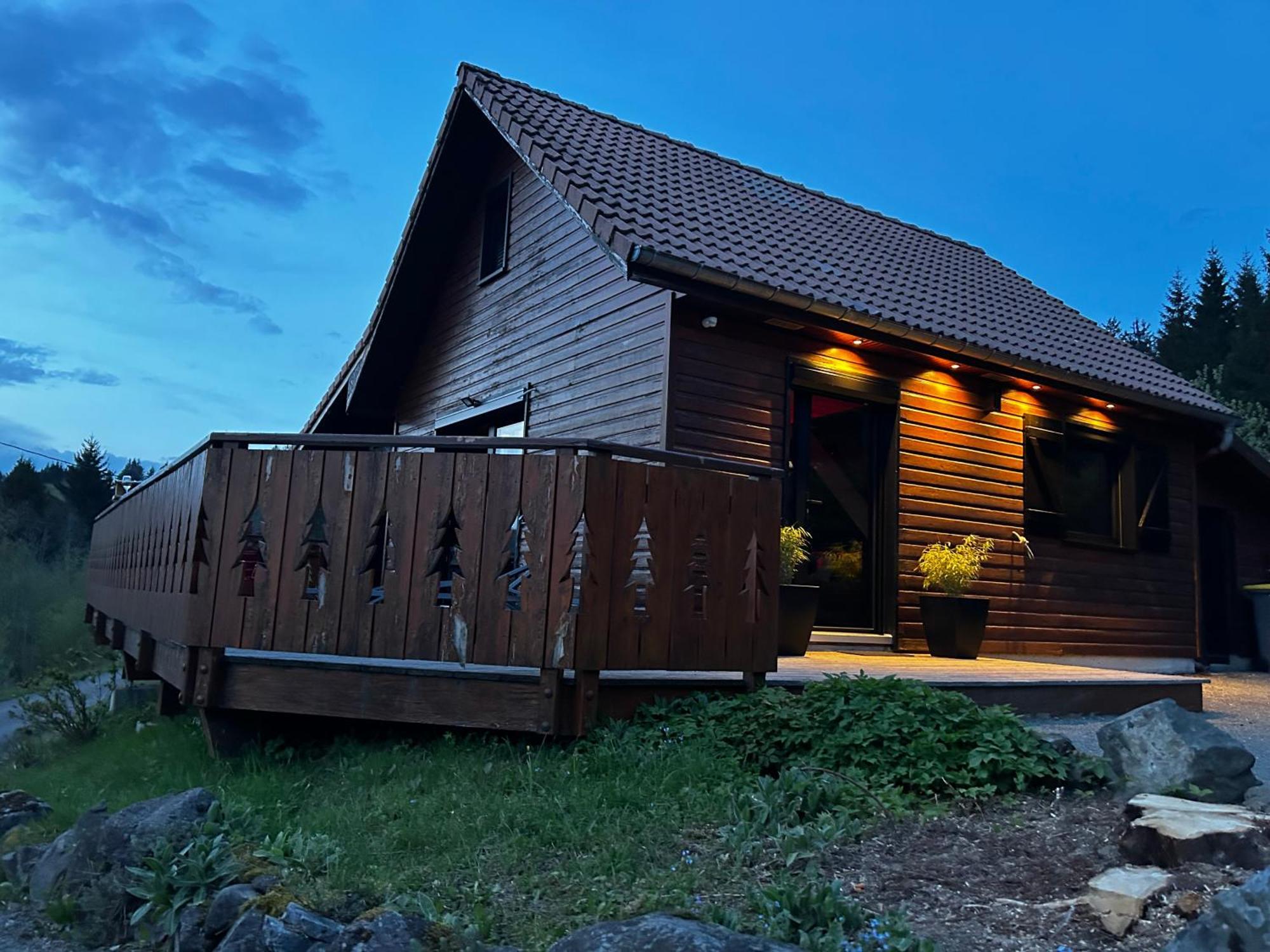 Chalet Avec Jacuzzi Prive, Vue Sur Les Vosges Belfahy المظهر الخارجي الصورة